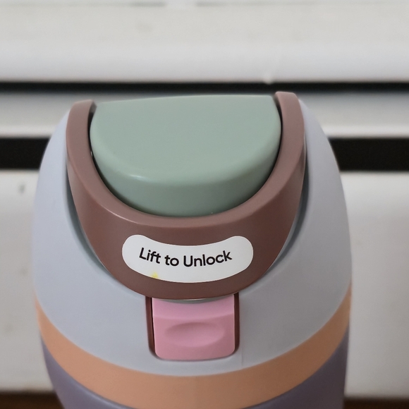 Owala 24oz FreeSip Stainless Steel Water Bottle - Periwinkle Twinkle - Picture 6 of 9